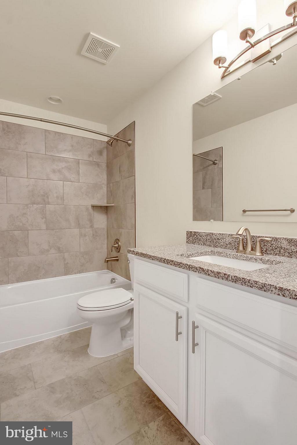 THE RESIDENCES AT BULLE ROCK SINGLES - Residential