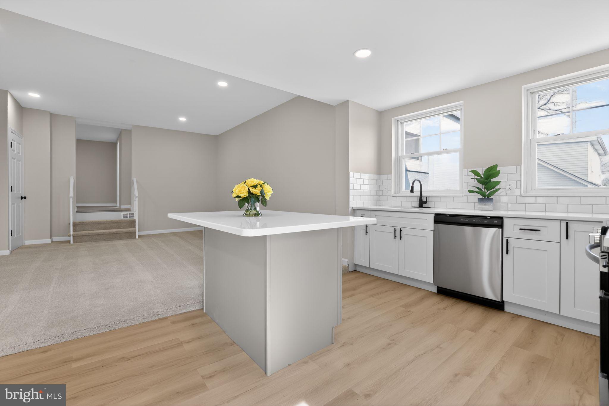 EAGLE VIEW - Residential