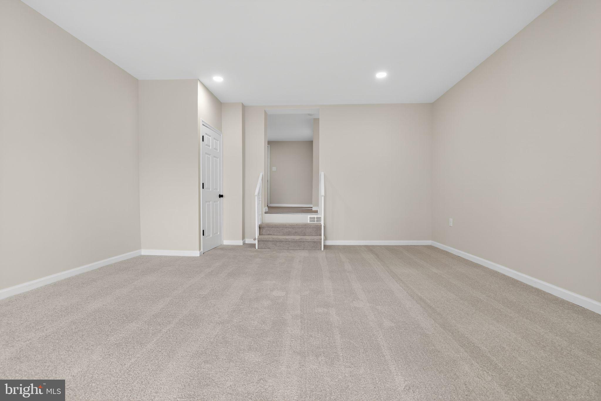 EAGLE VIEW - Residential