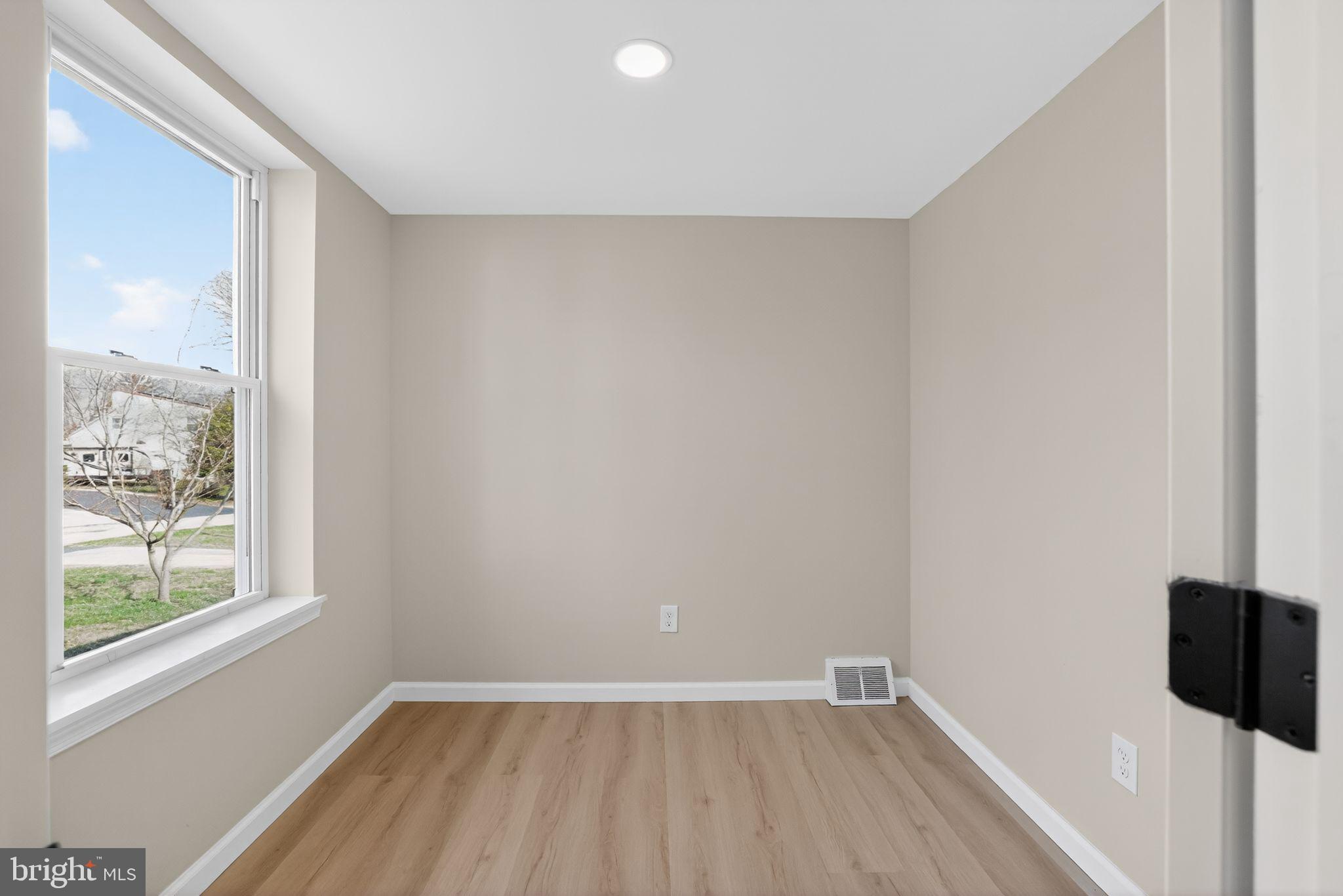 EAGLE VIEW - Residential