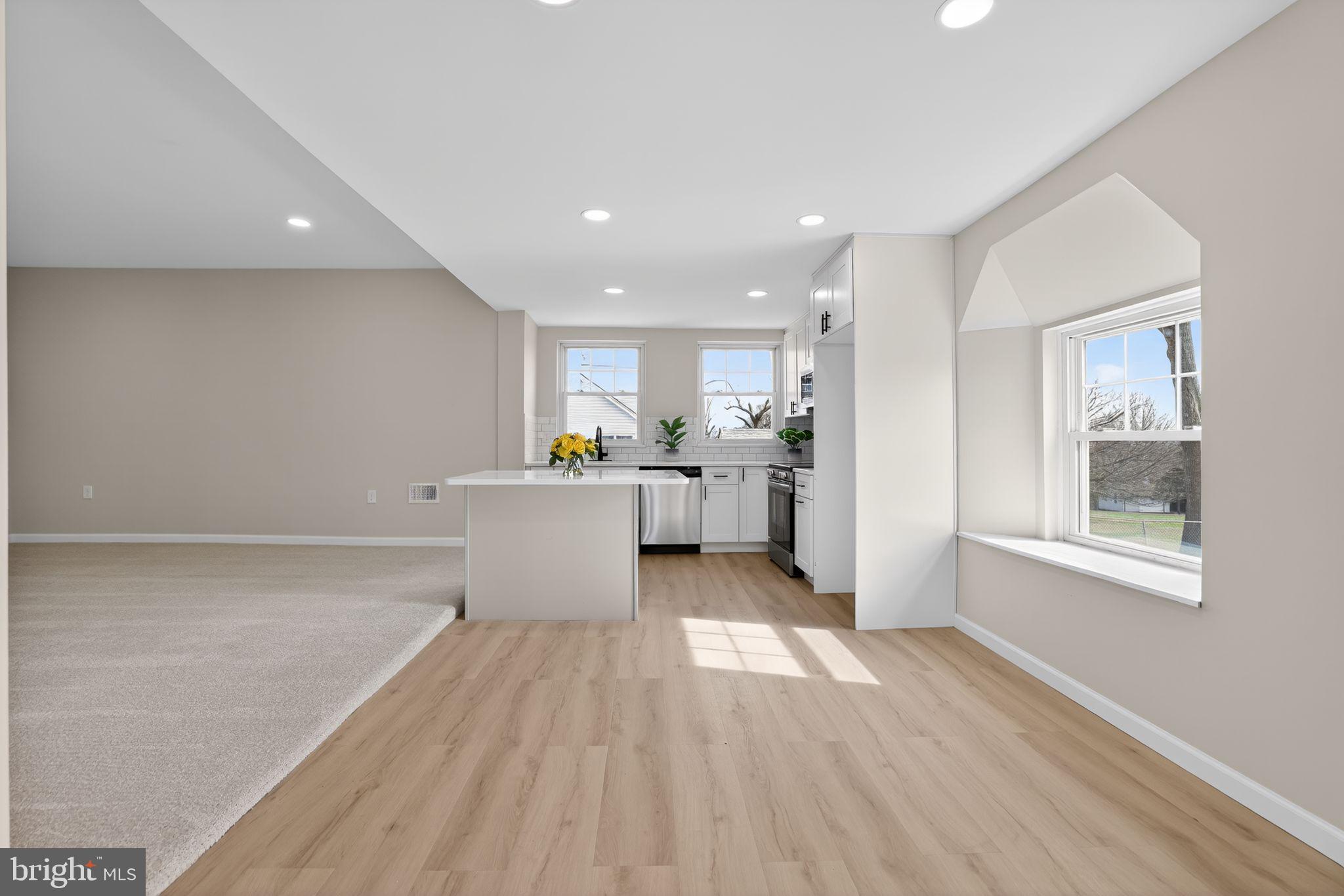 EAGLE VIEW - Residential