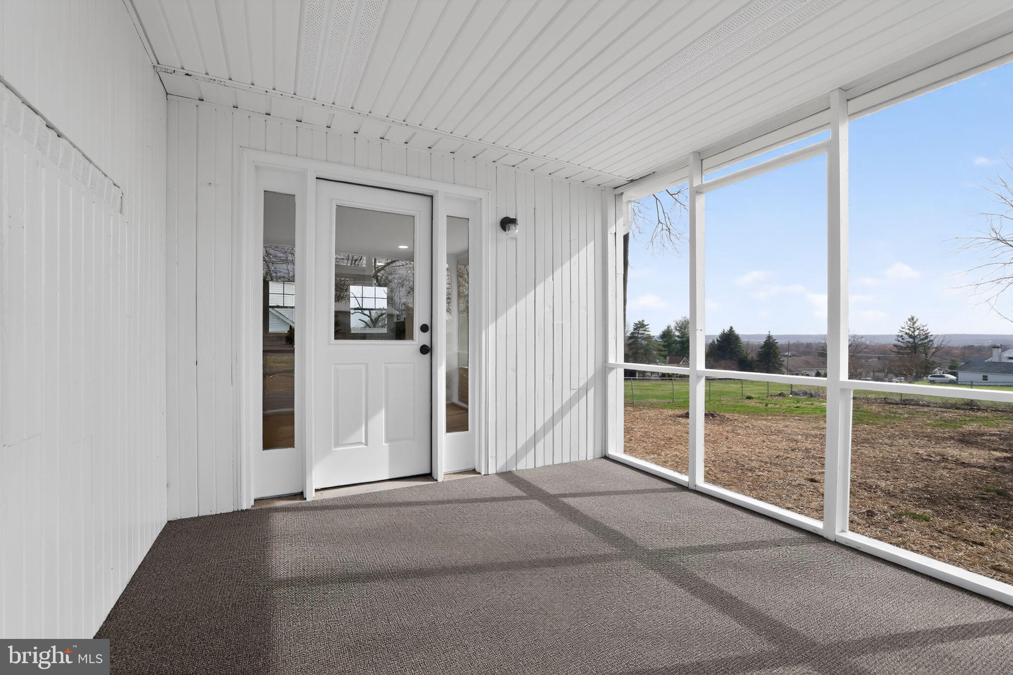 EAGLE VIEW - Residential