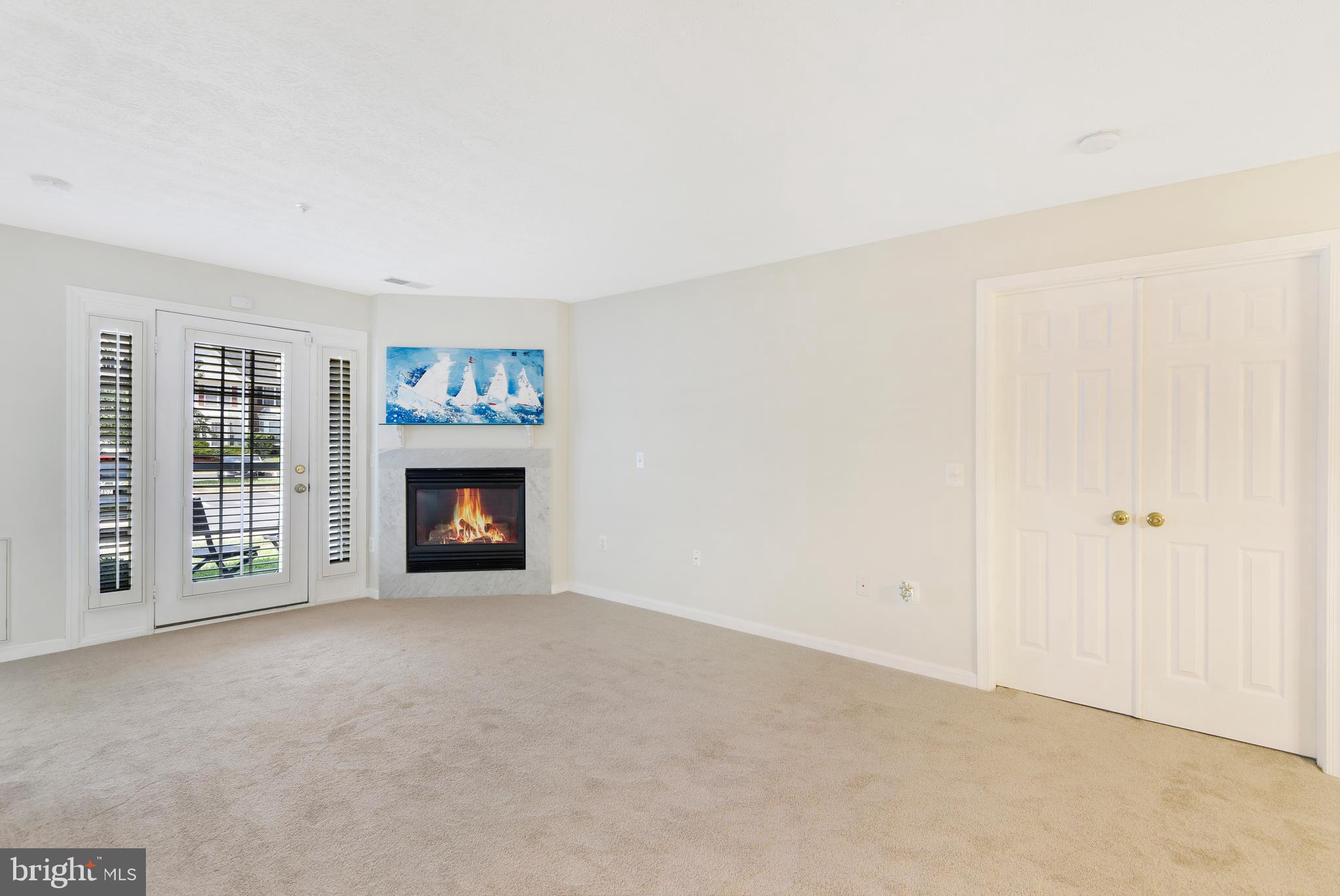 WINDGATE CONDO - Residential