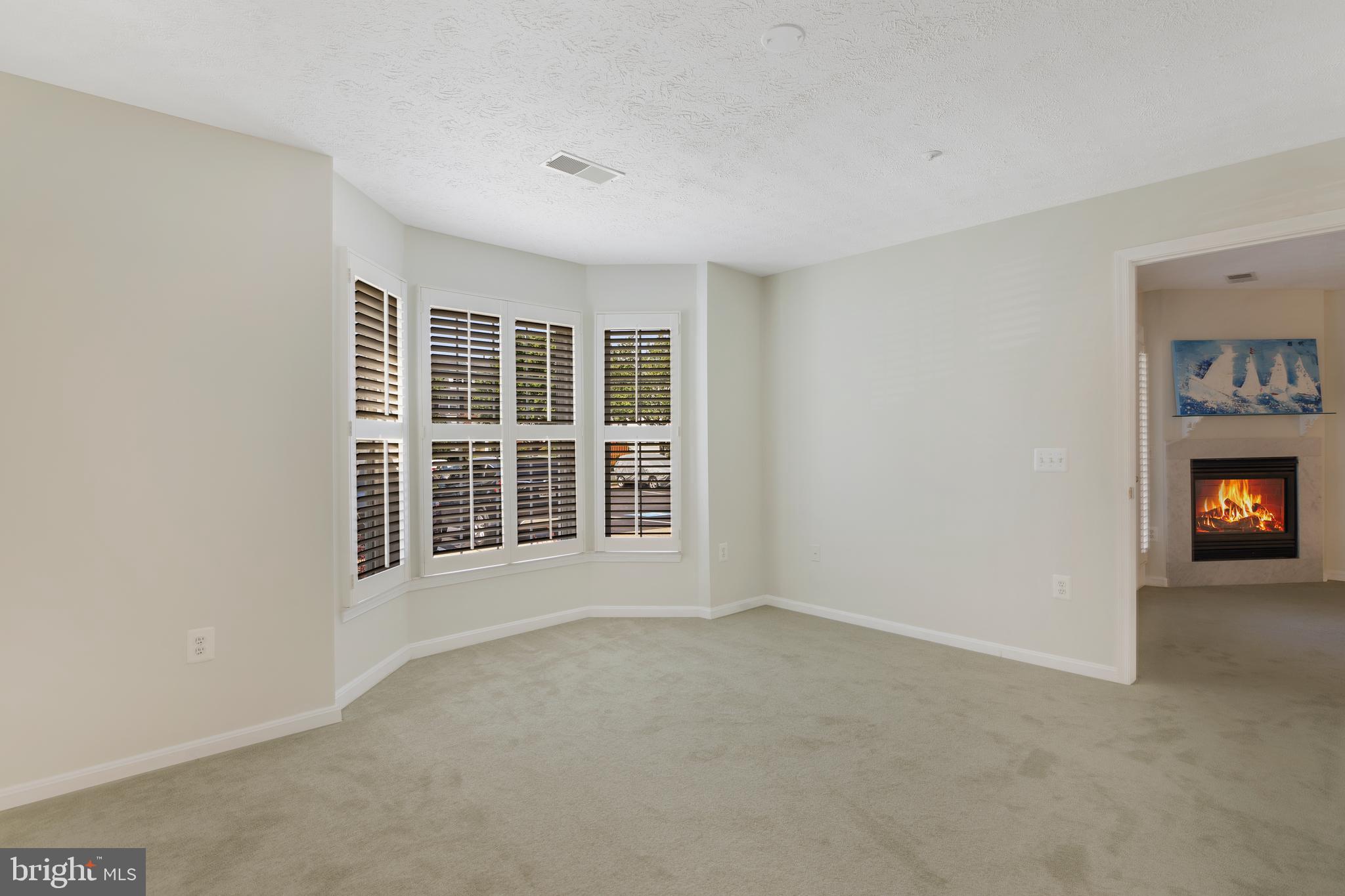 WINDGATE CONDO - Residential