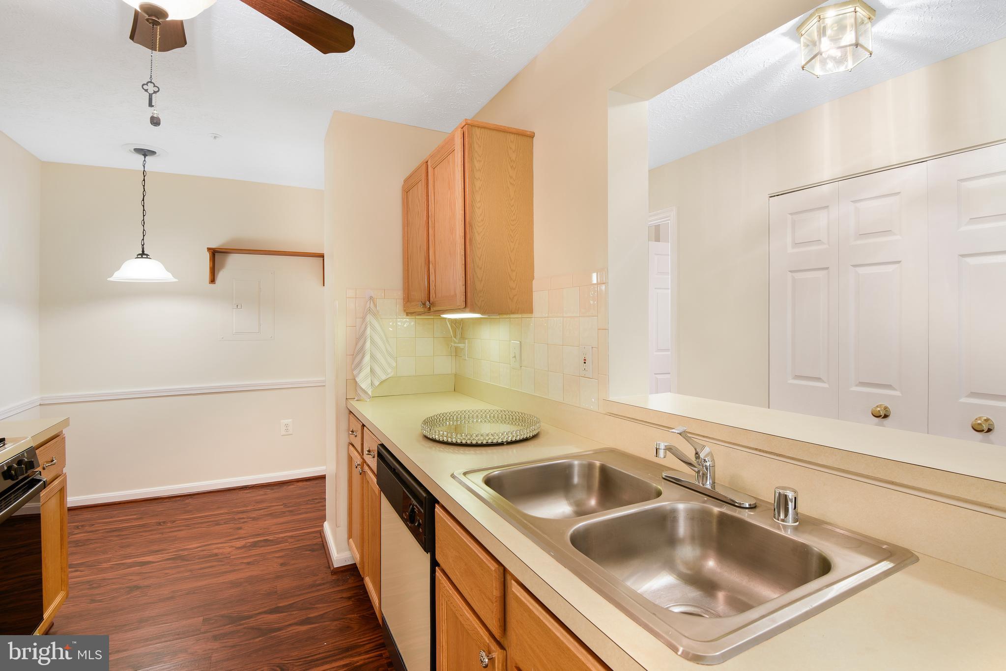 WINDGATE CONDO - Residential