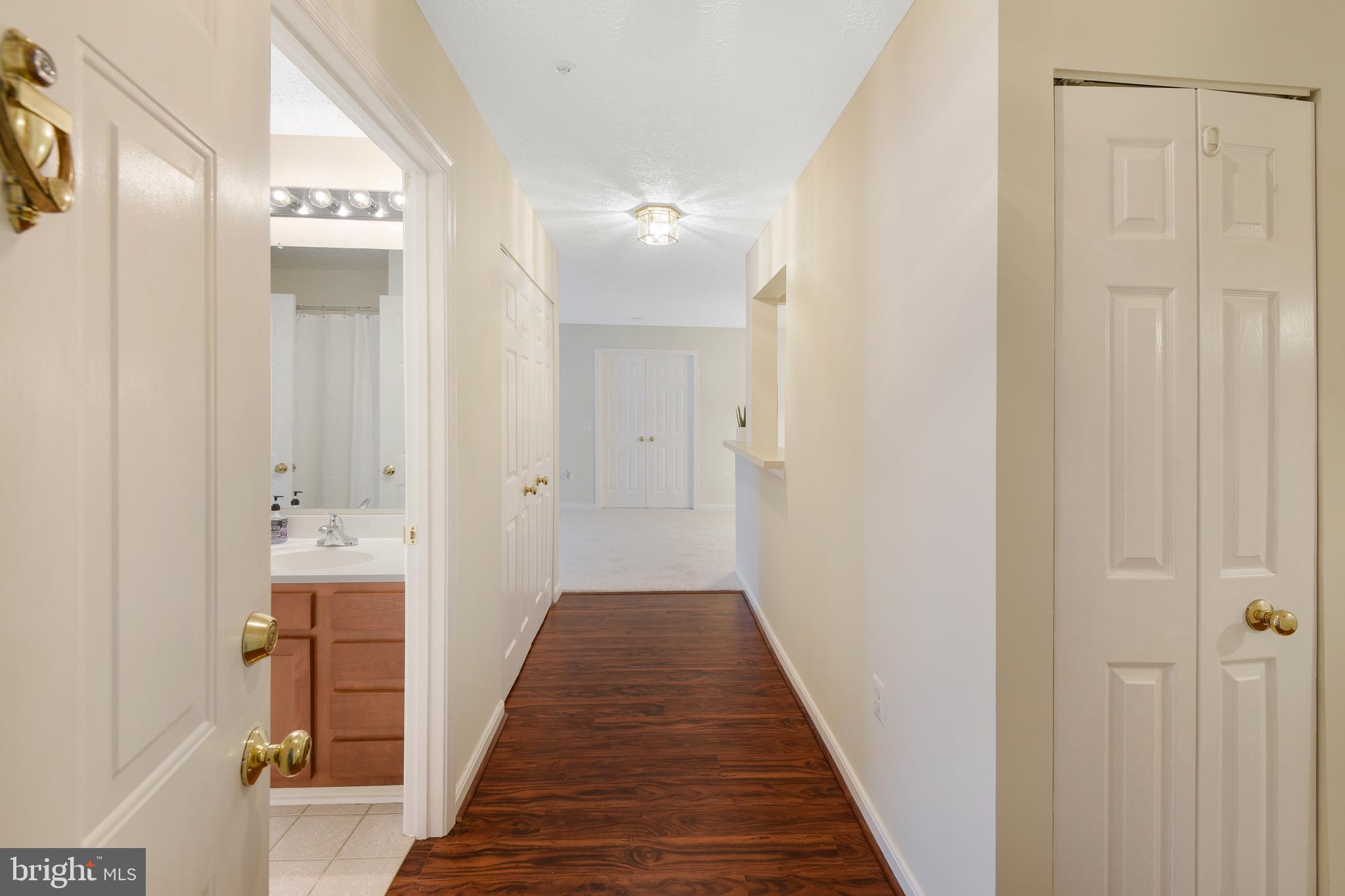 WINDGATE CONDO - Residential