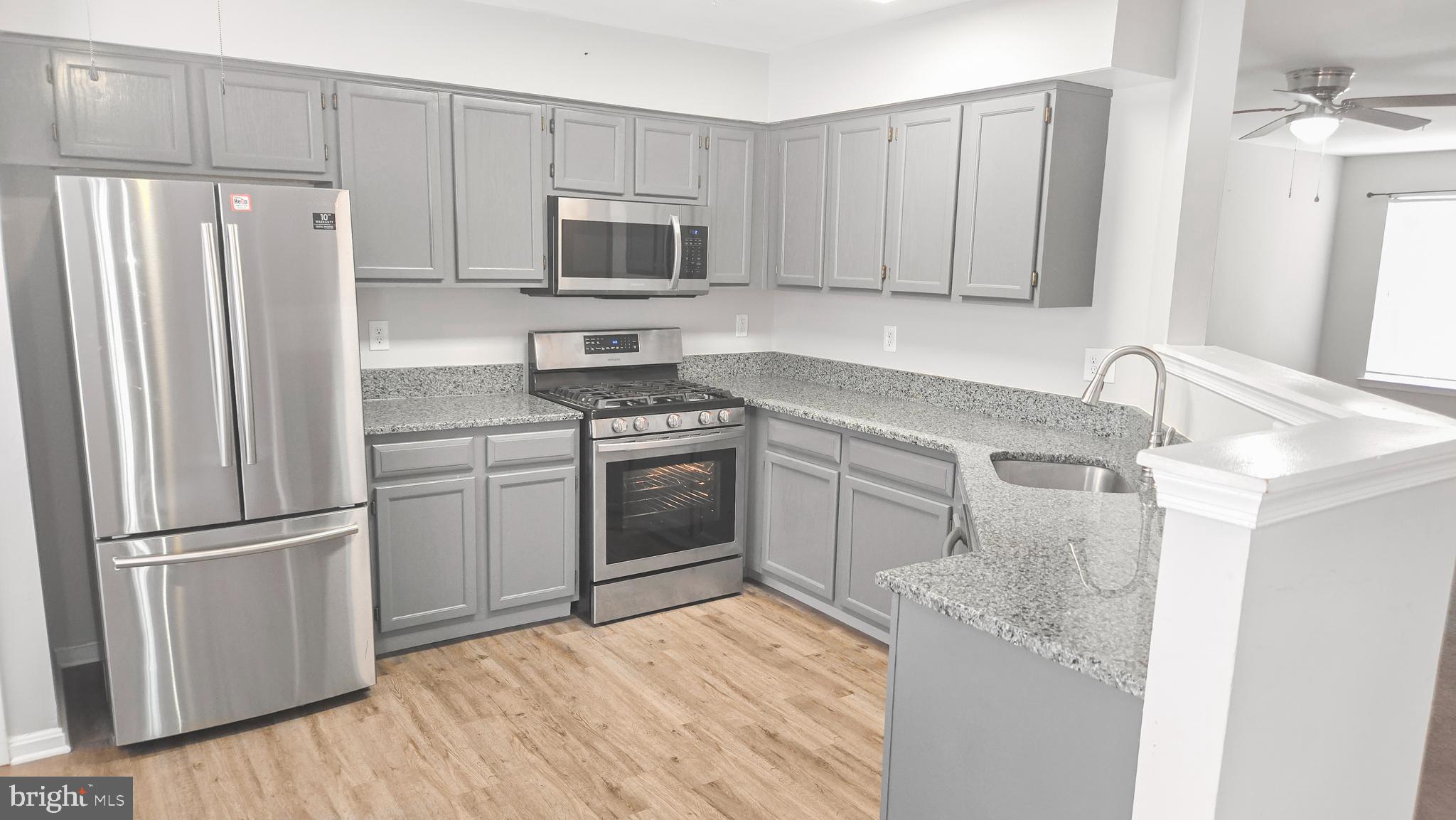 841 ALABASTER COURT