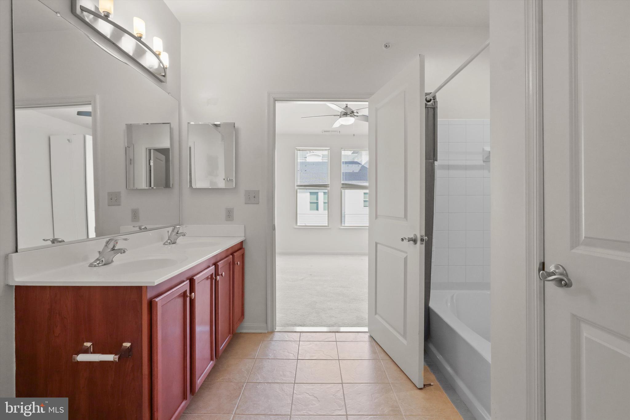 HALSTEAD AT THE METRO - Residential