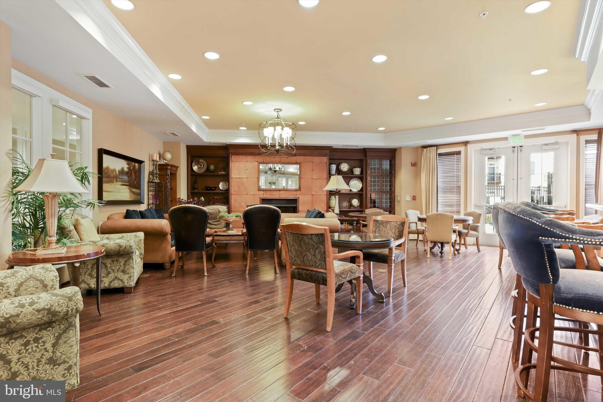 HALSTEAD AT THE METRO - Residential