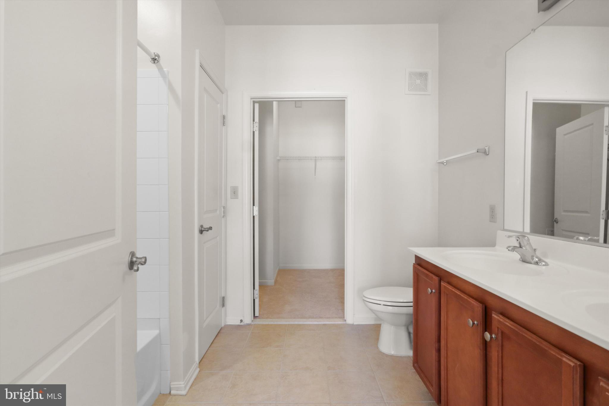 HALSTEAD AT THE METRO - Residential