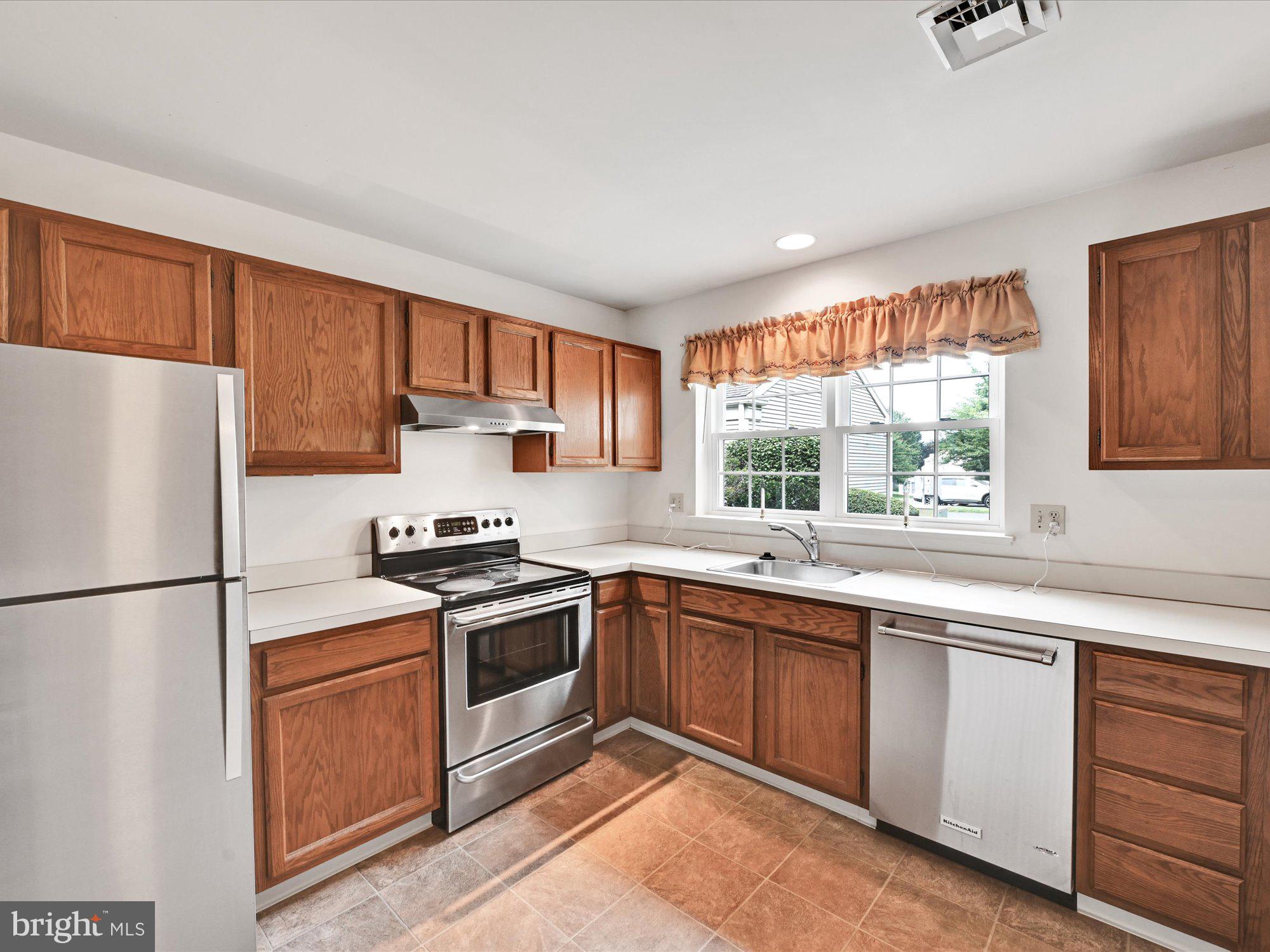 ROCKLEDGE - Residential