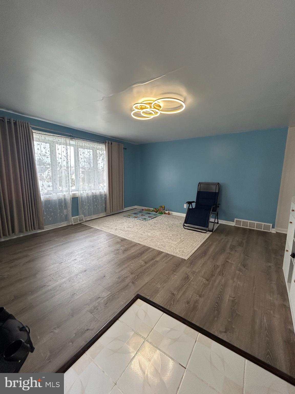 PINE VALLEY - Residential