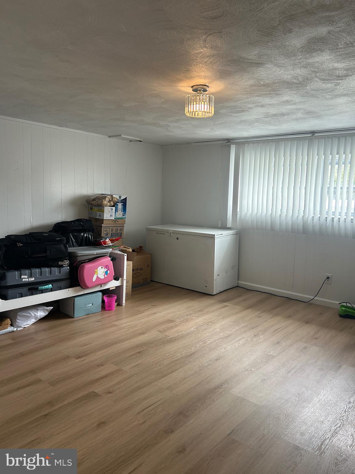 PINE VALLEY - Residential