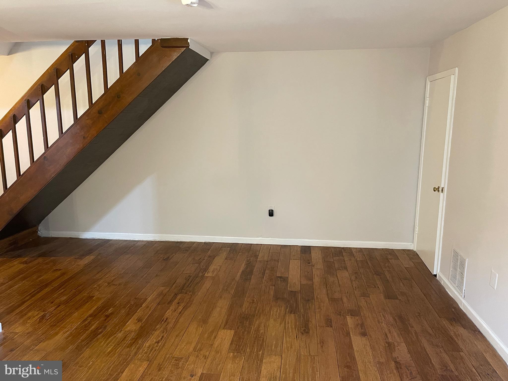 AVONSHIRE - Residential Lease