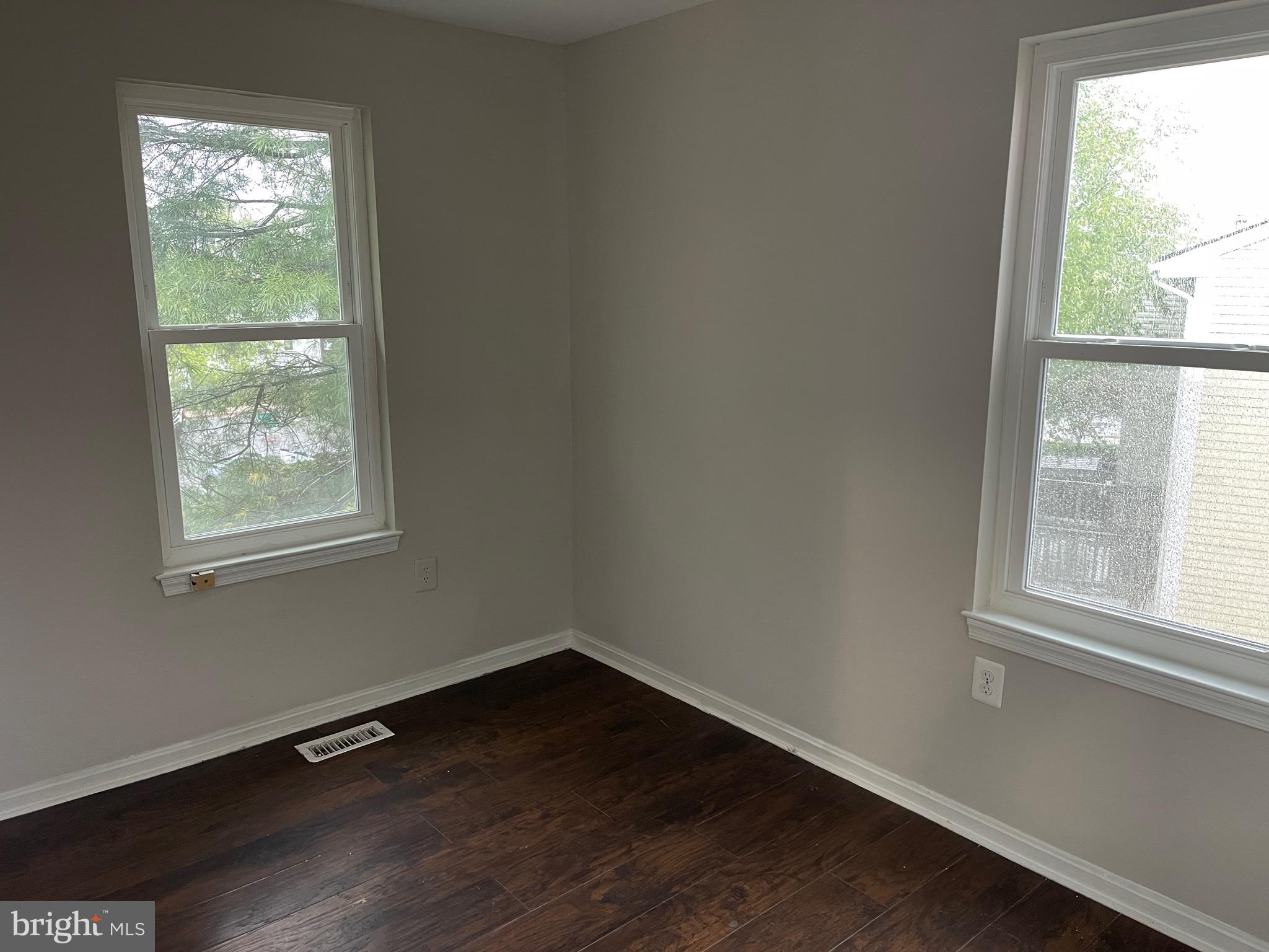 AVONSHIRE - Residential Lease