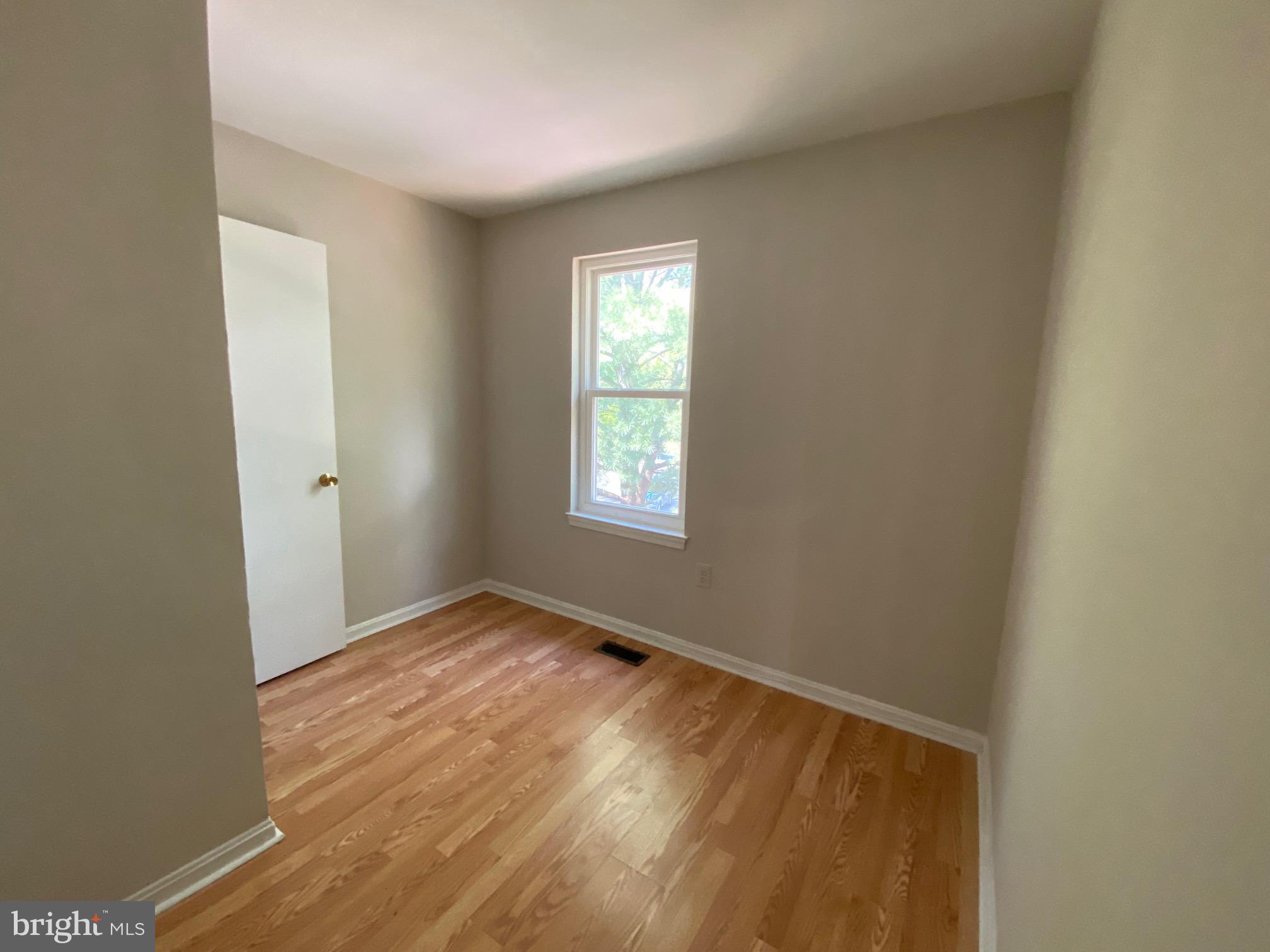 AVONSHIRE - Residential Lease