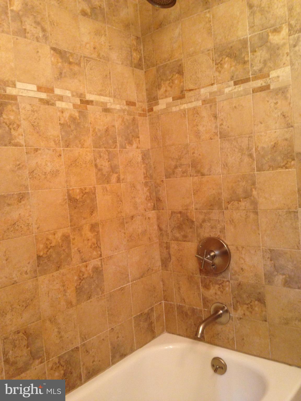 GOLDEN BEACH - Residential Lease