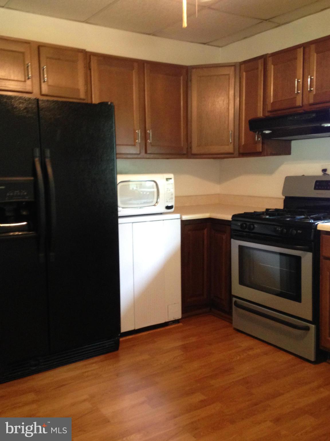 GOLDEN BEACH - Residential Lease