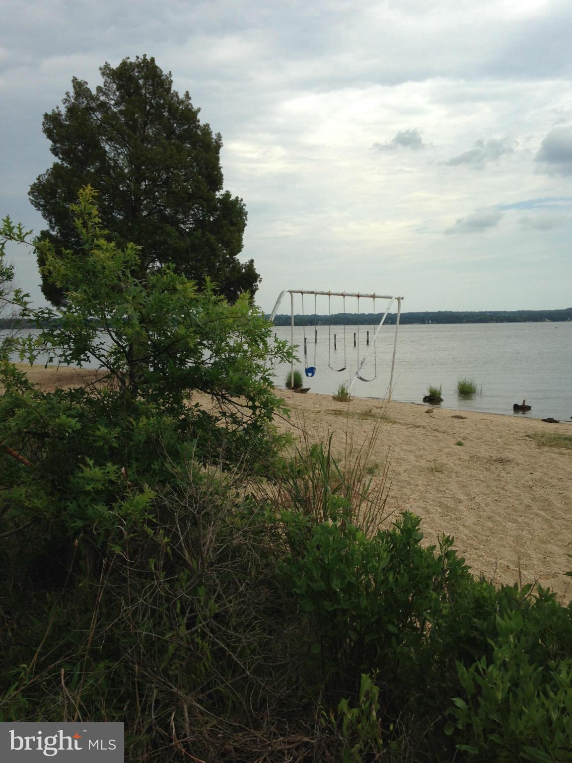 GOLDEN BEACH - Residential Lease