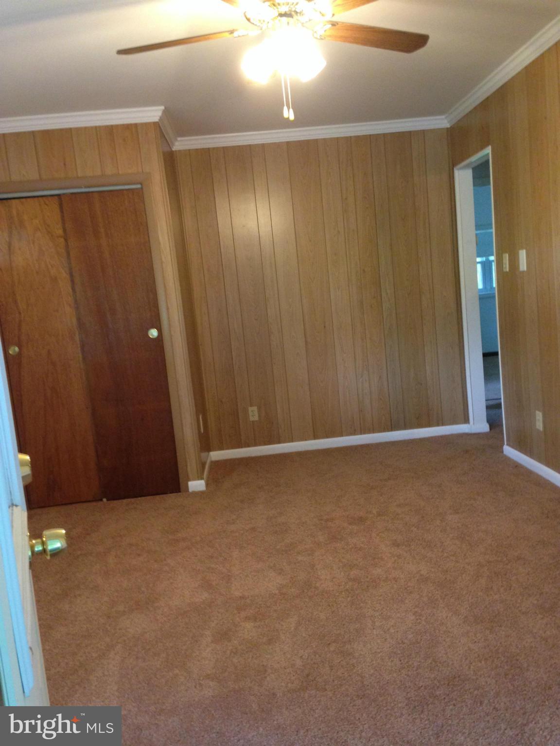 GOLDEN BEACH - Residential Lease