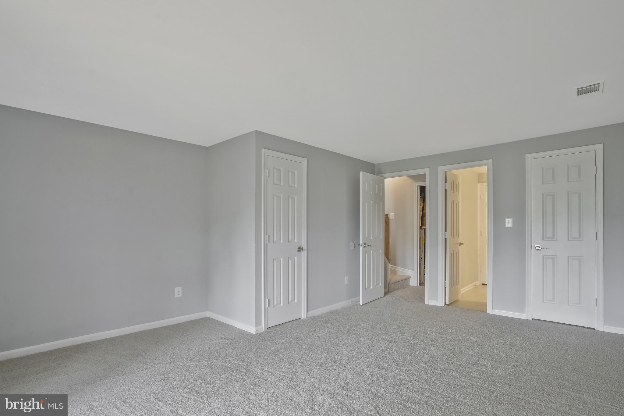 KINGSTOWNE - Residential