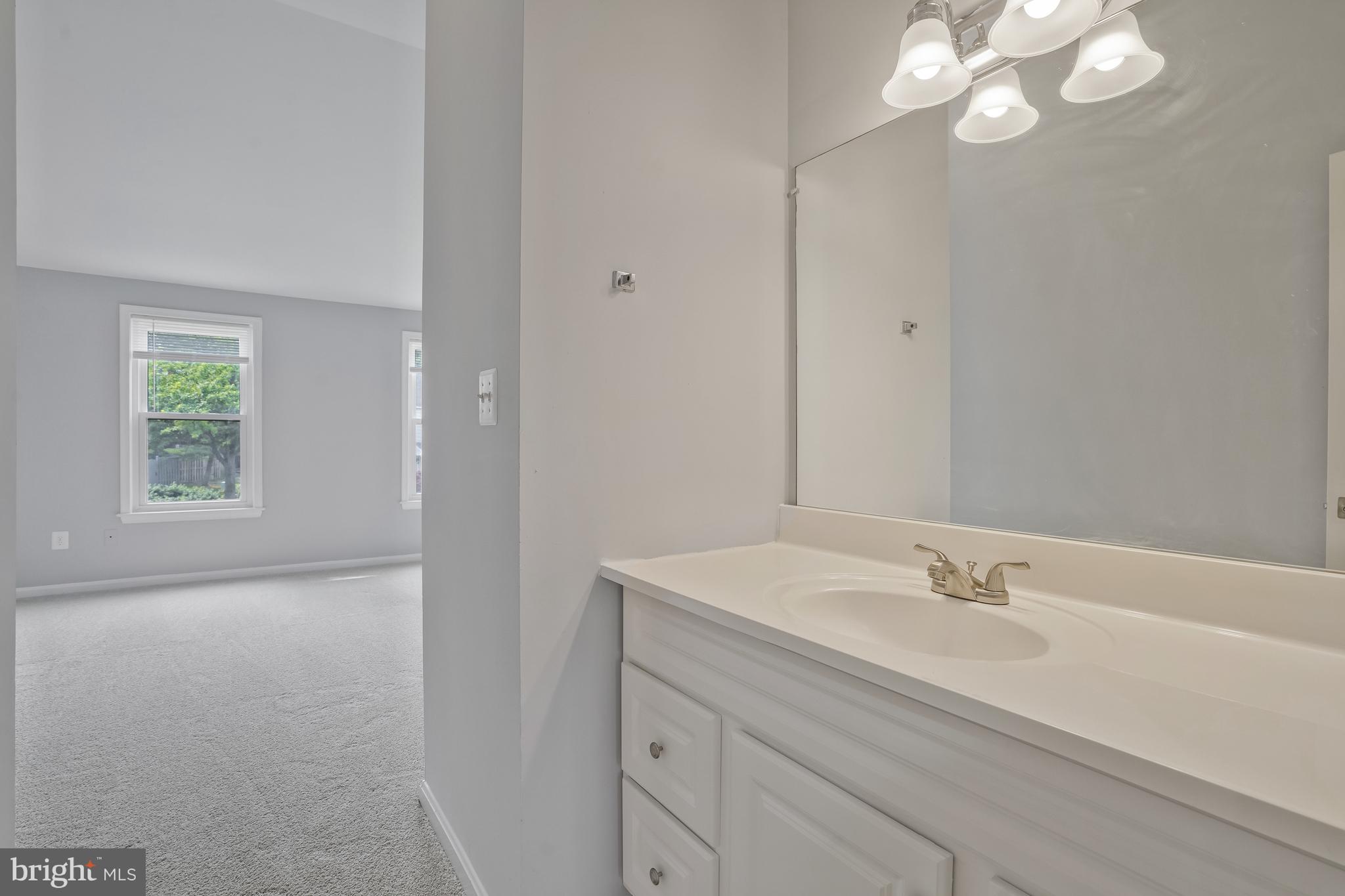 KINGSTOWNE - Residential