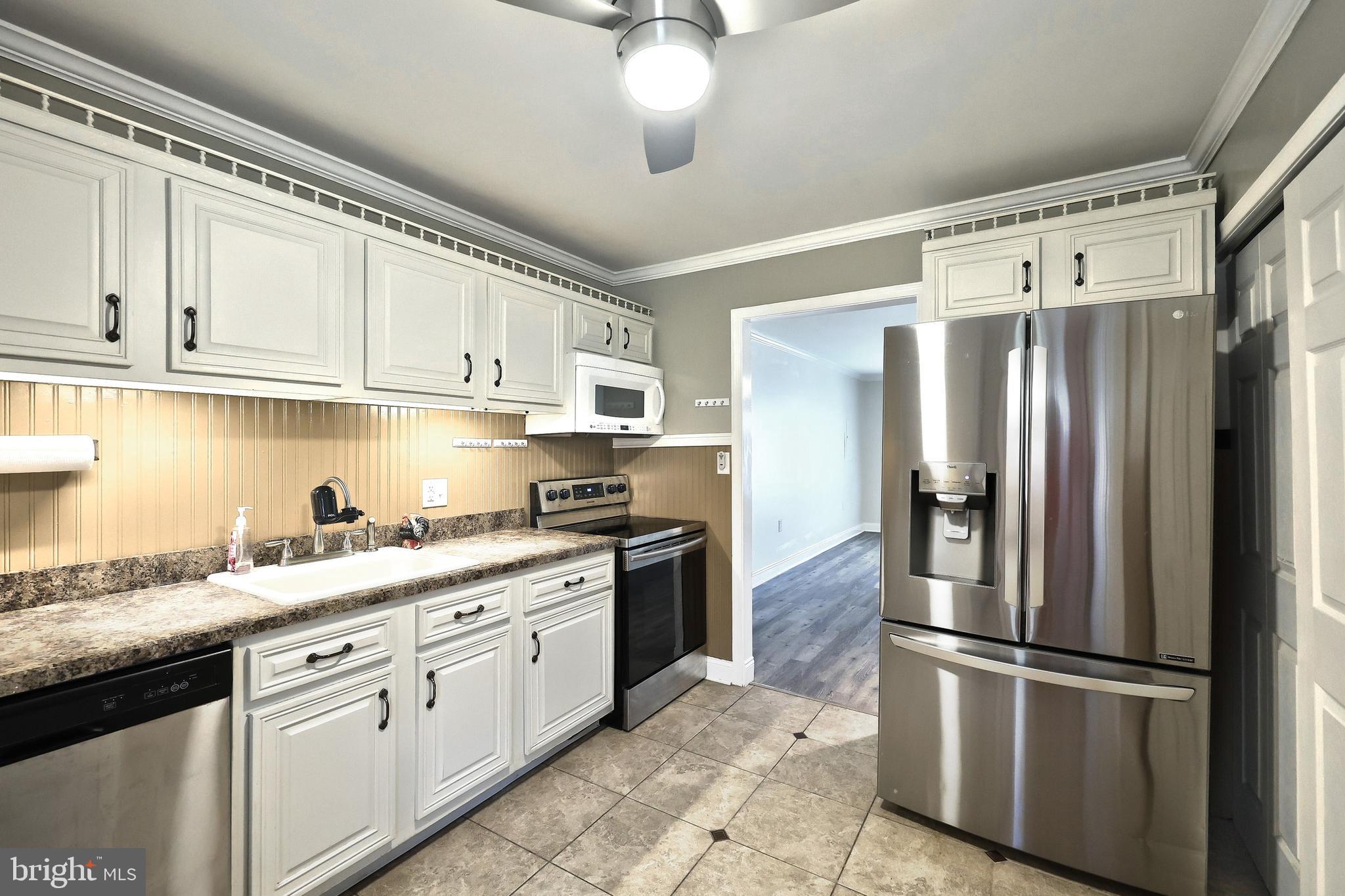 THE GREENS OF WESTMINSTER - Residential