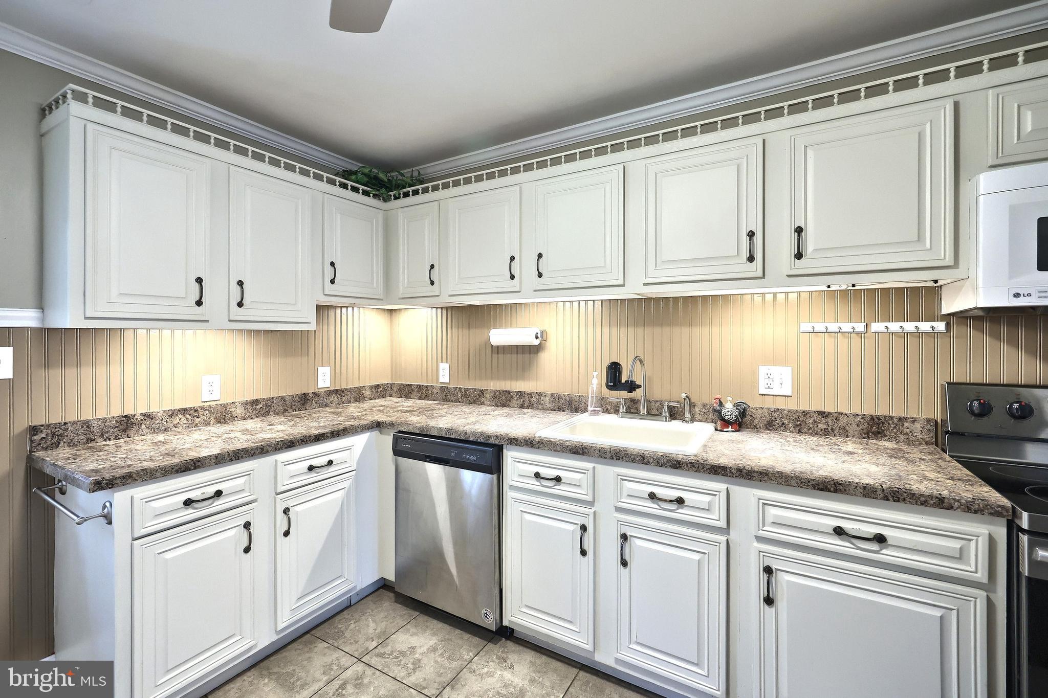 THE GREENS OF WESTMINSTER - Residential