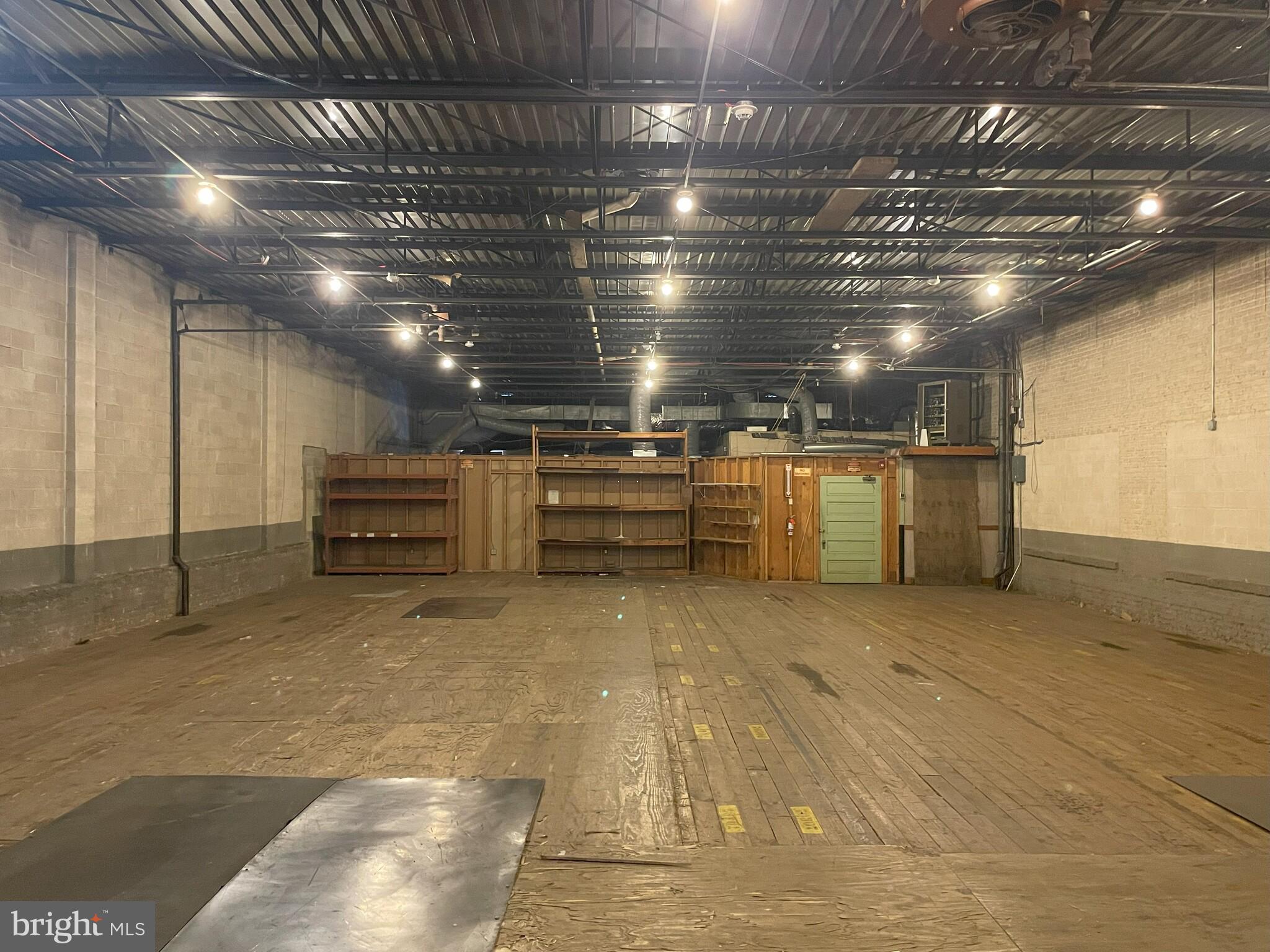 MOUNT VERNON - Commercial Sale