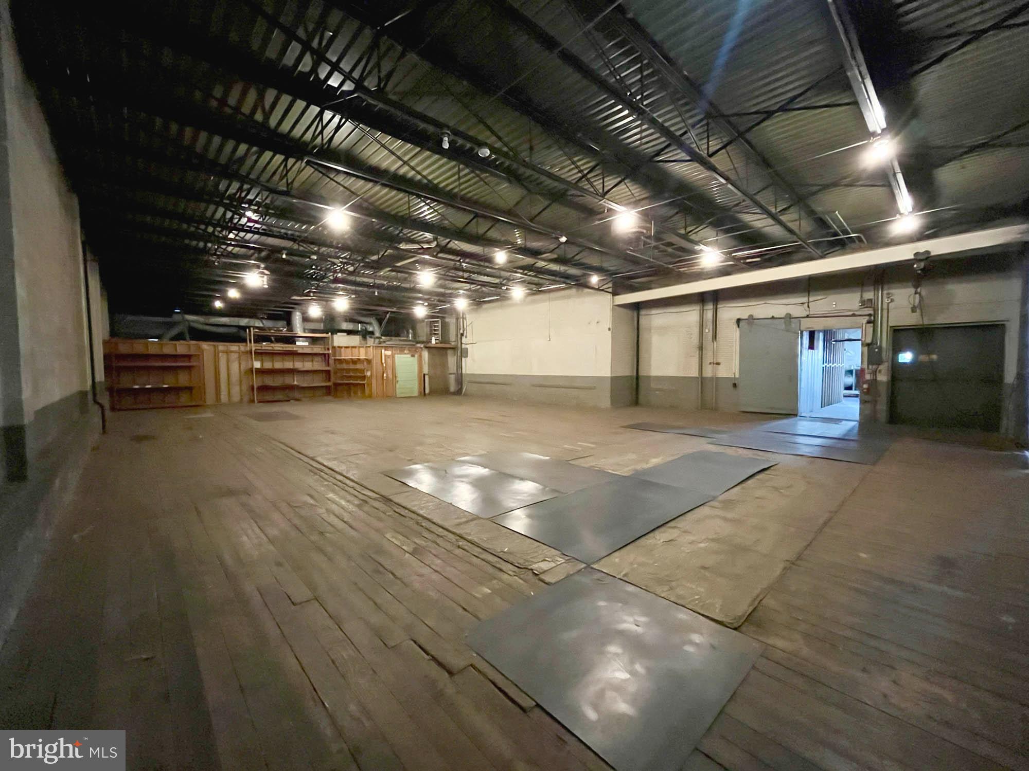 MOUNT VERNON - Commercial Sale