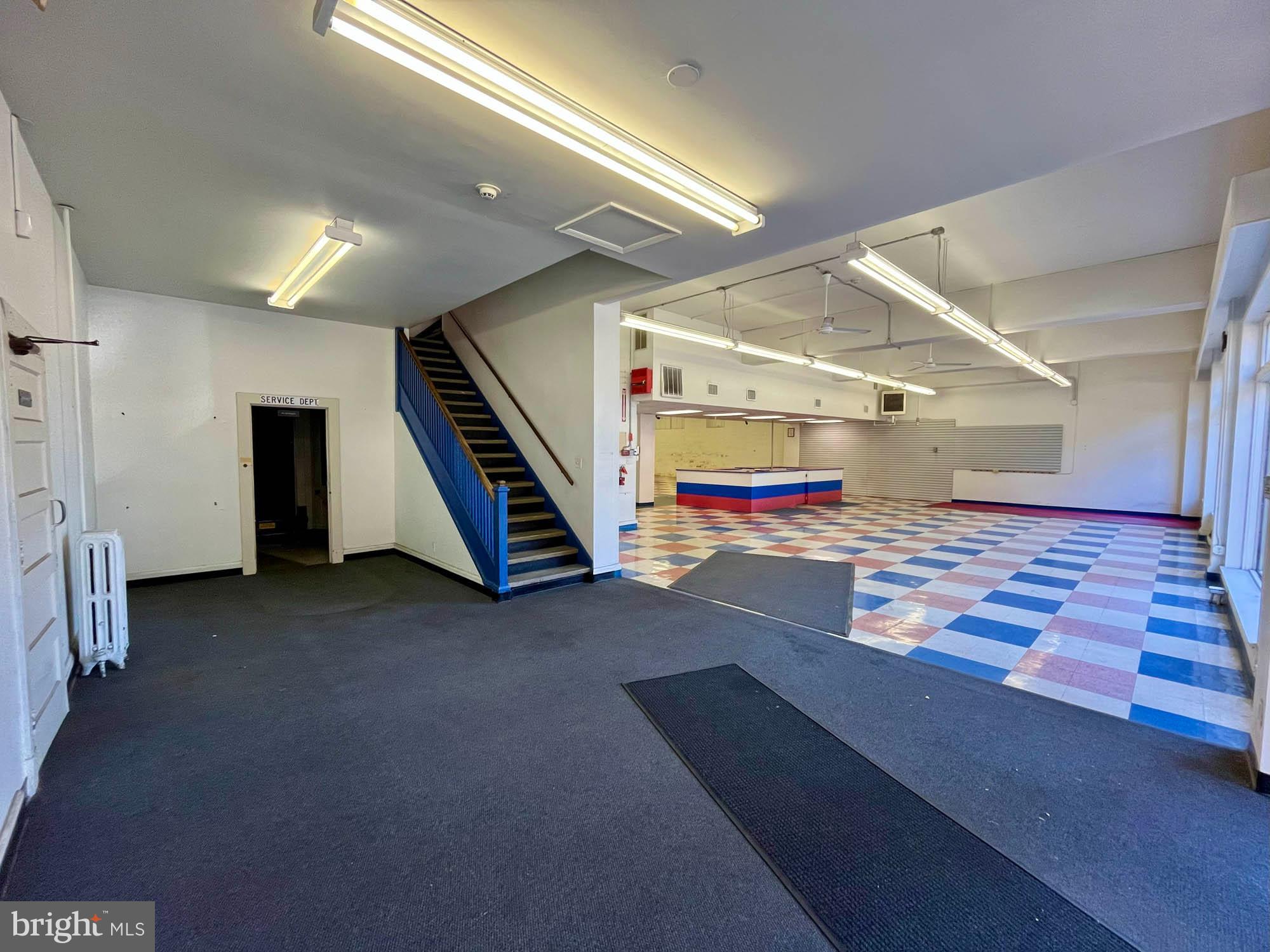 MOUNT VERNON - Commercial Sale