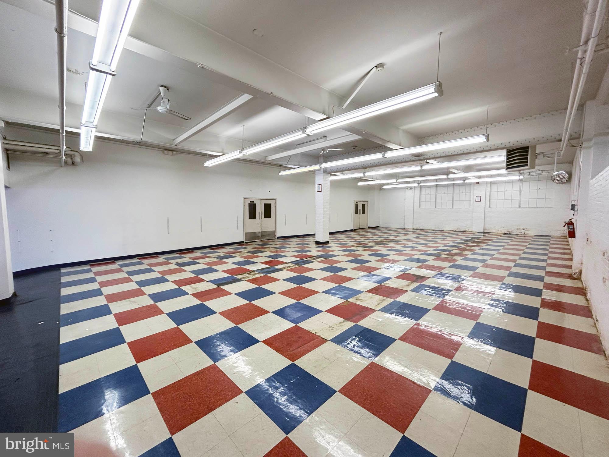 MOUNT VERNON - Commercial Sale