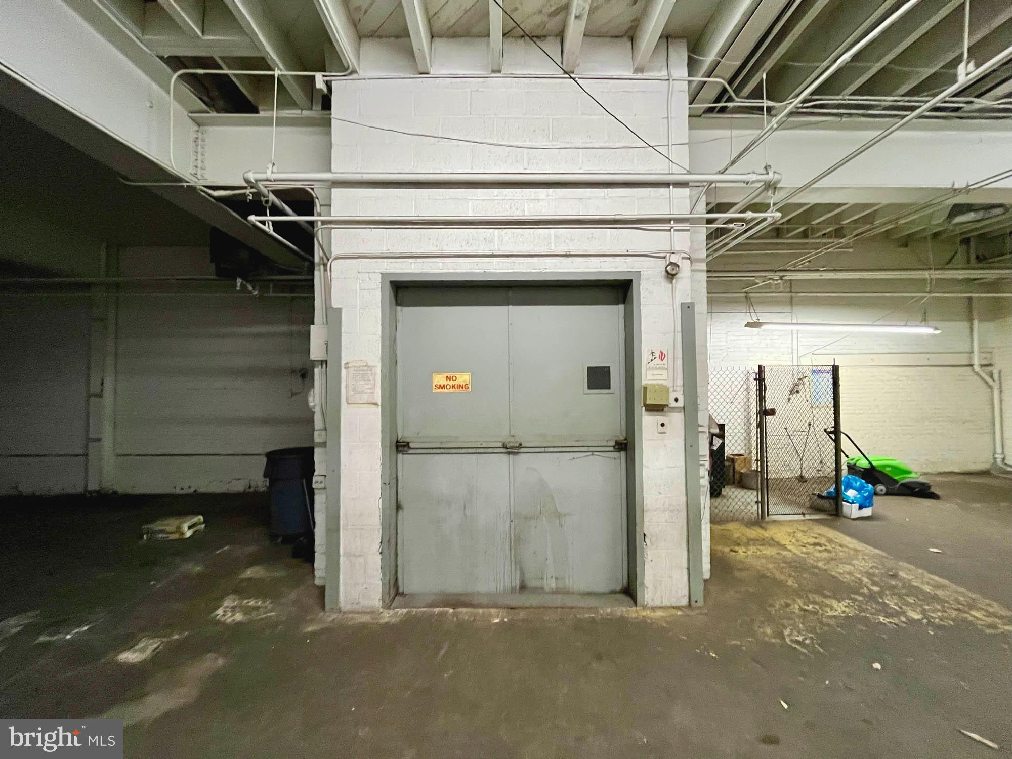 MOUNT VERNON - Commercial Sale