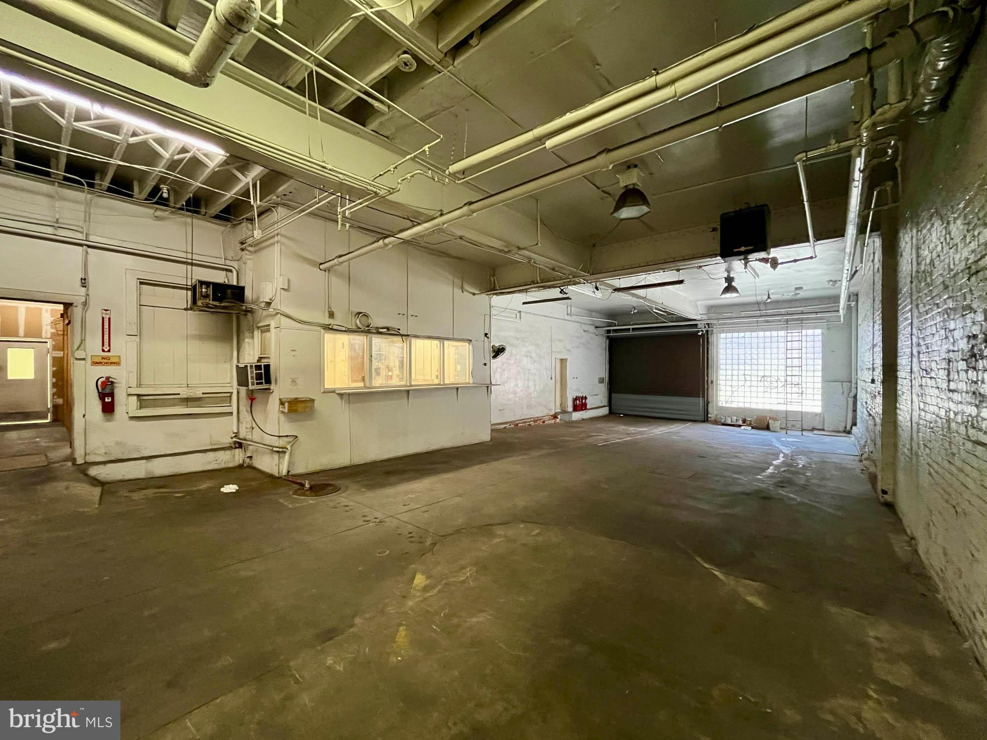 MOUNT VERNON - Commercial Sale