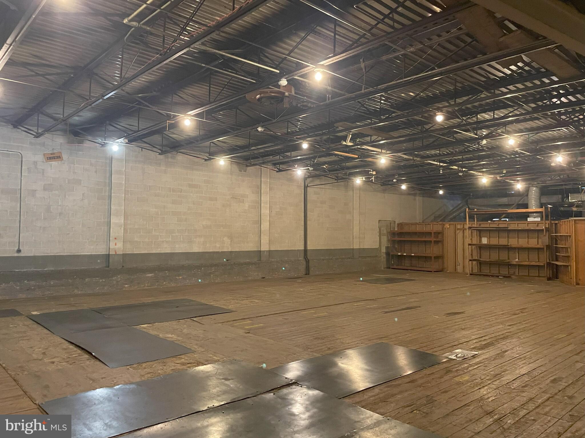 MOUNT VERNON - Commercial Sale