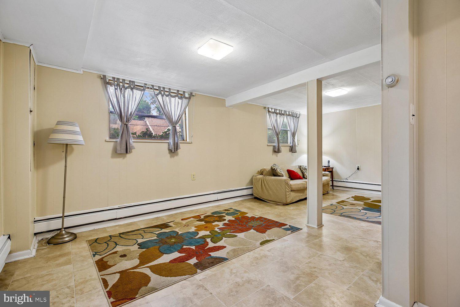 KENSINGTON VIEW - Residential