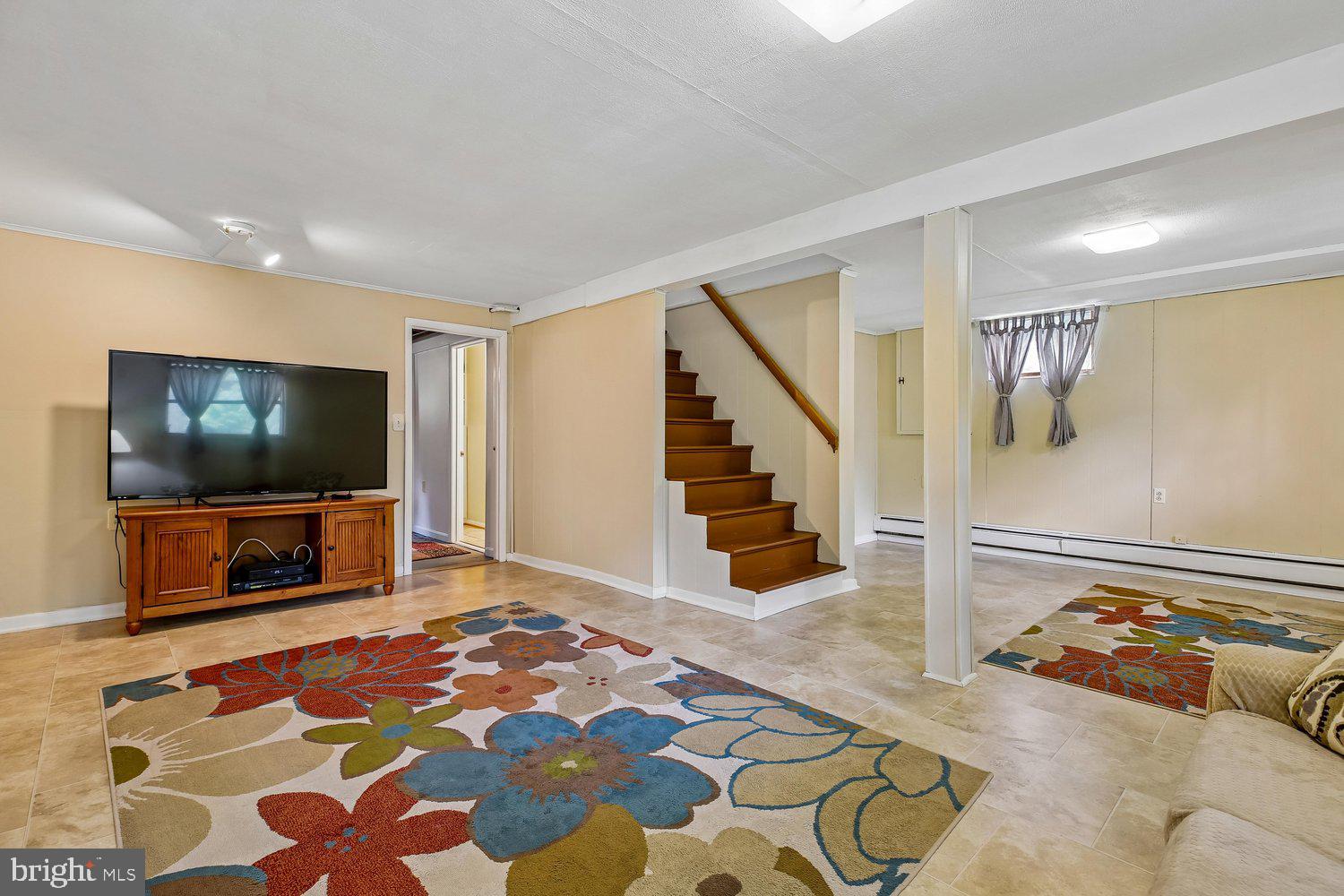 KENSINGTON VIEW - Residential