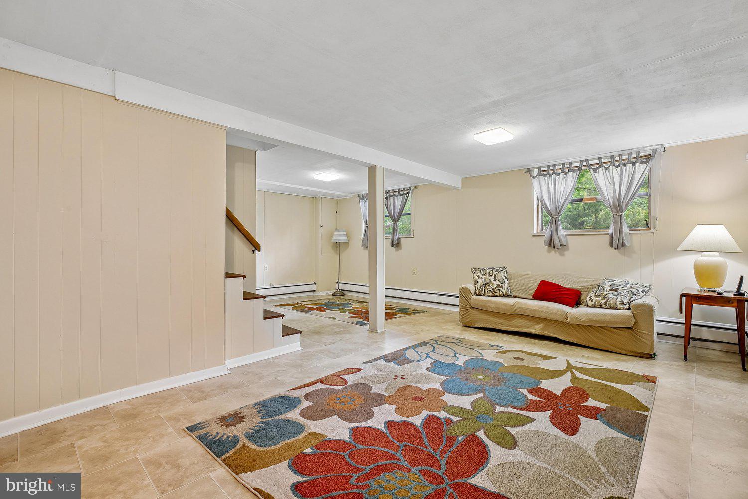 KENSINGTON VIEW - Residential