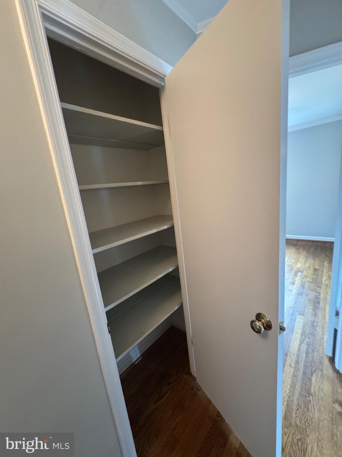 KENWOOD PARK - Residential Lease