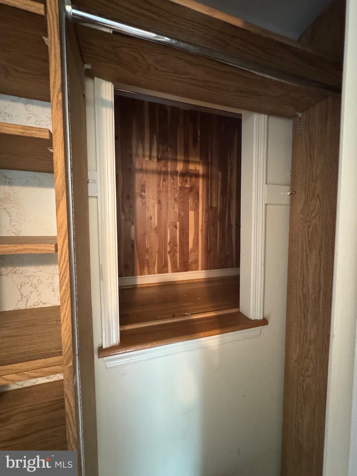 KENWOOD PARK - Residential Lease