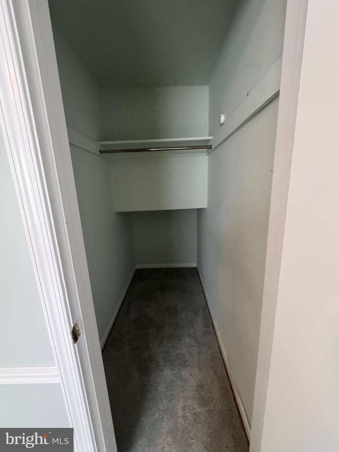 KENWOOD PARK - Residential Lease