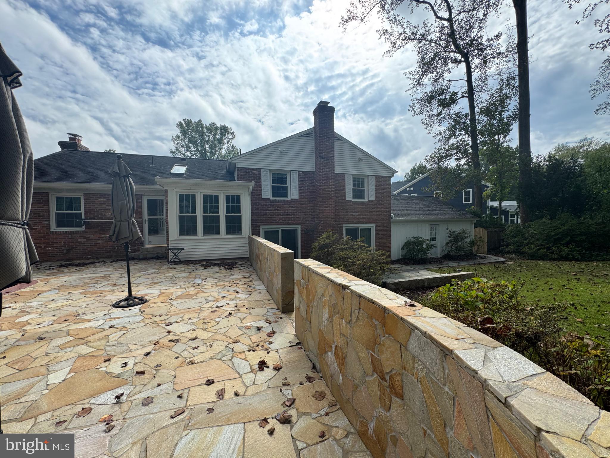 KENWOOD PARK - Residential Lease