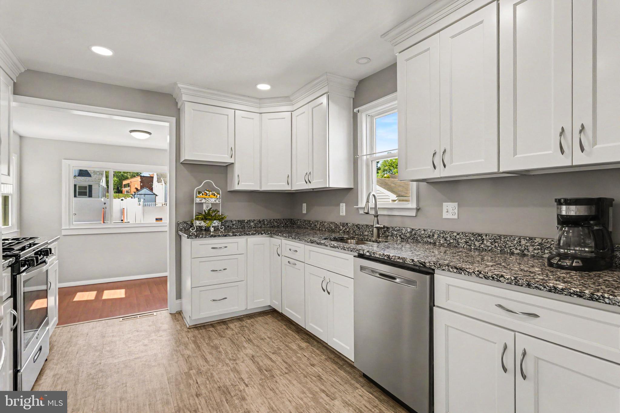 MOUNTAIN FARMS - Residential