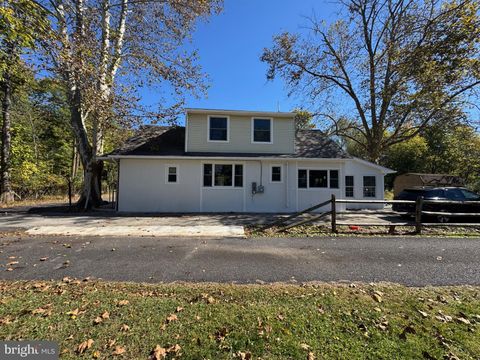 Photo of 64 Penn Road, COLLEGEVILLE, PA 19426 (MLS # PAMC2178190)