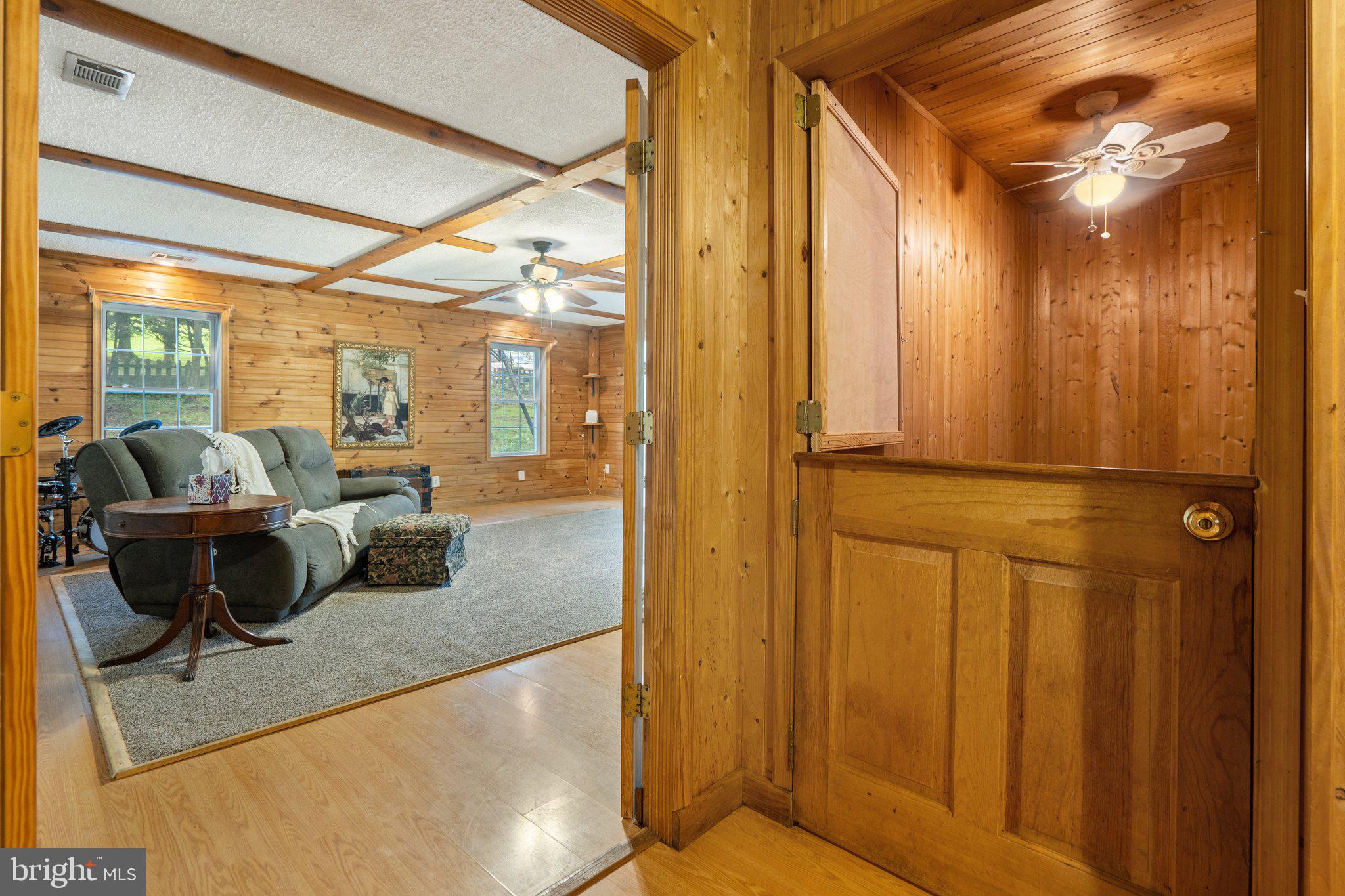 SHEN FARMS MT LAKE - Residential