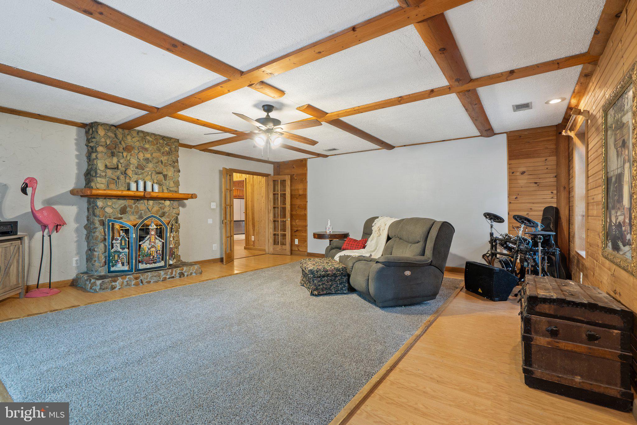 SHEN FARMS MT LAKE - Residential