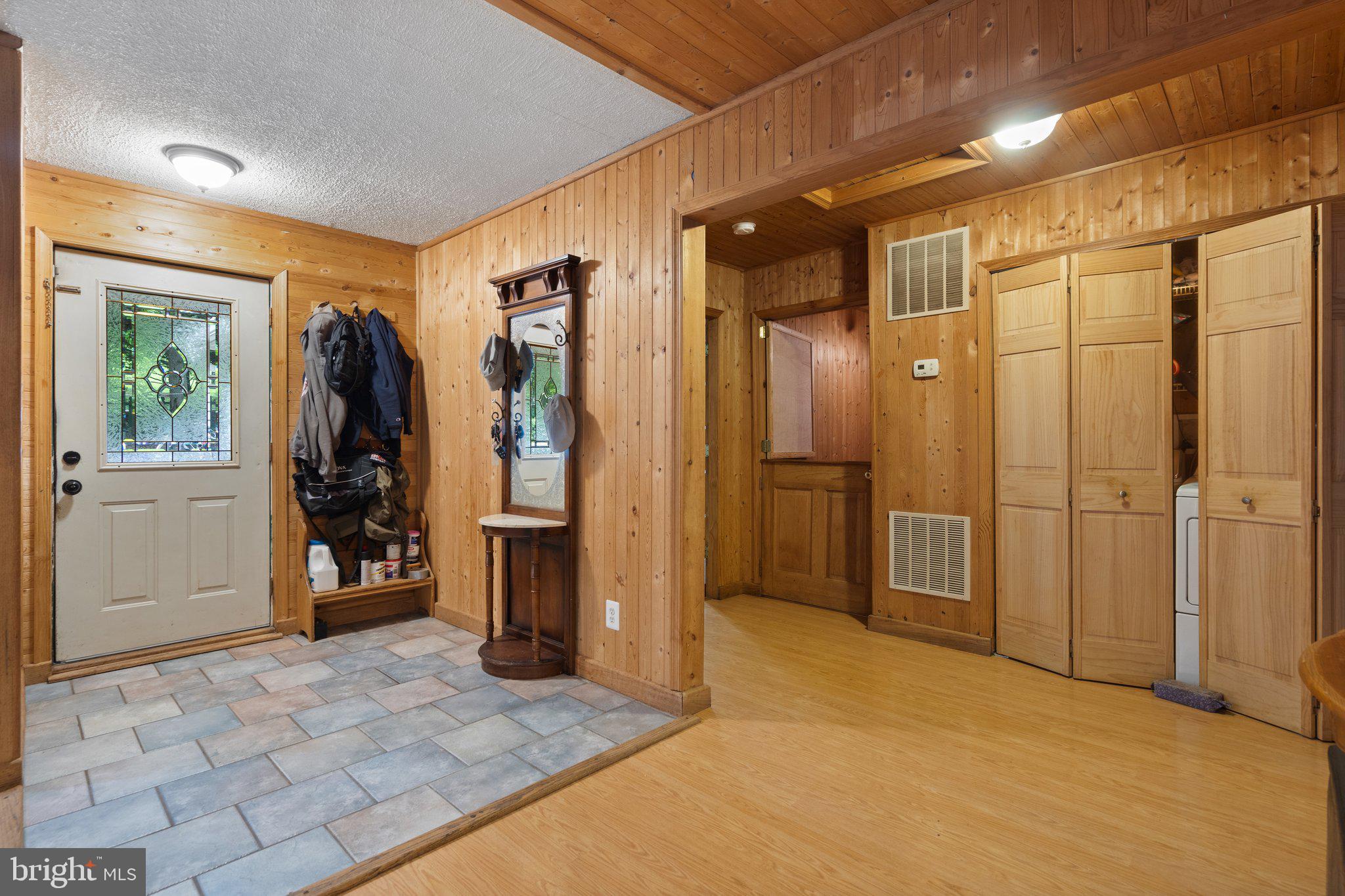 SHEN FARMS MT LAKE - Residential