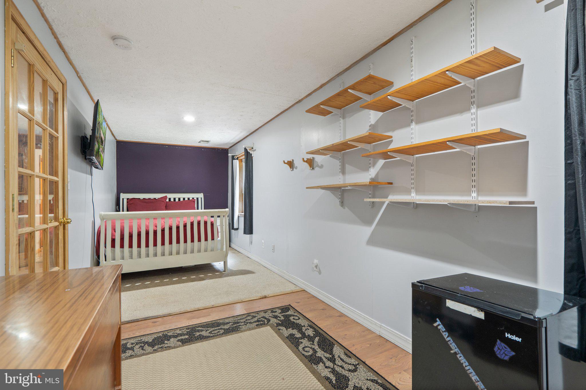 SHEN FARMS MT LAKE - Residential