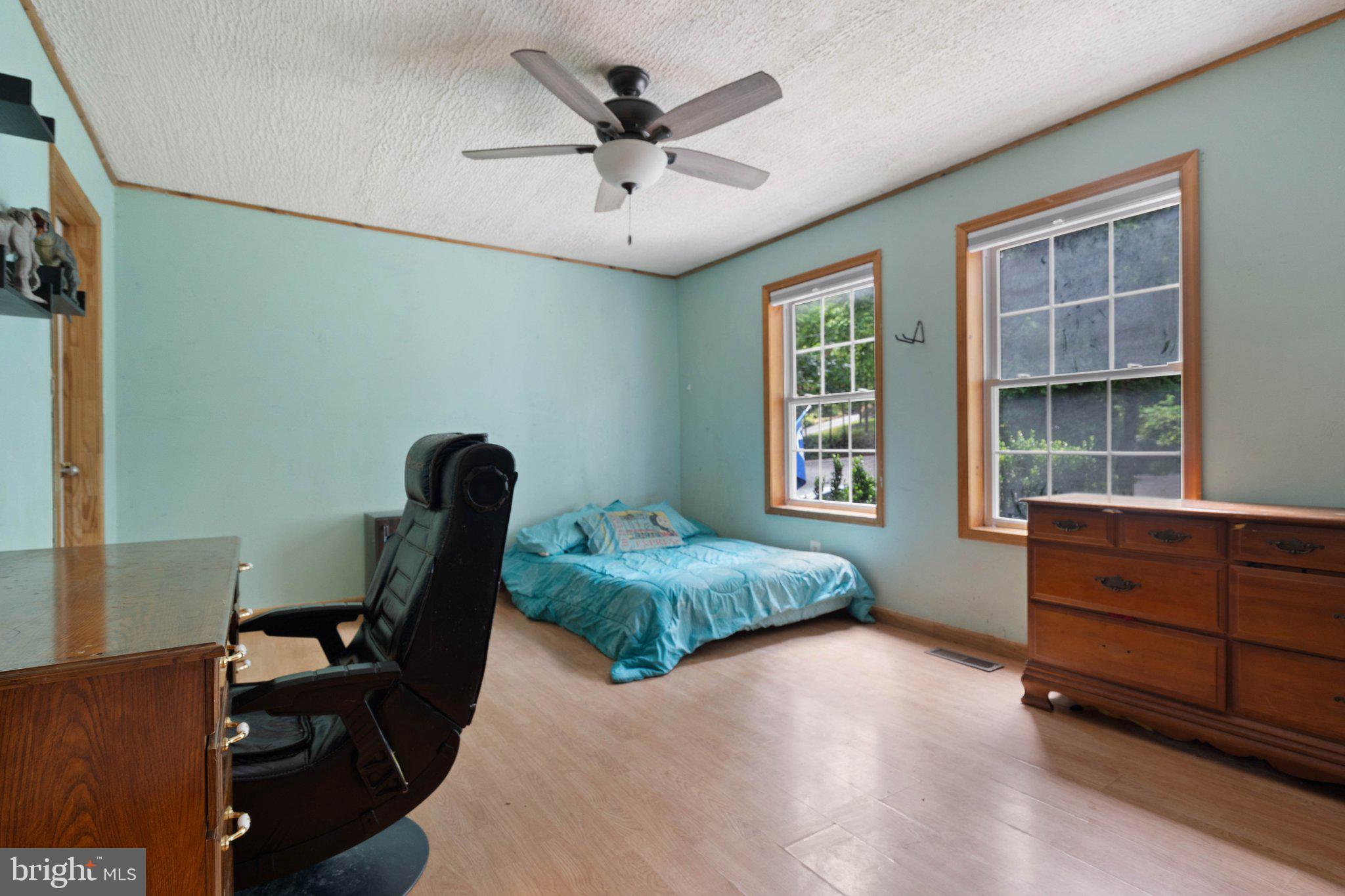 SHEN FARMS MT LAKE - Residential