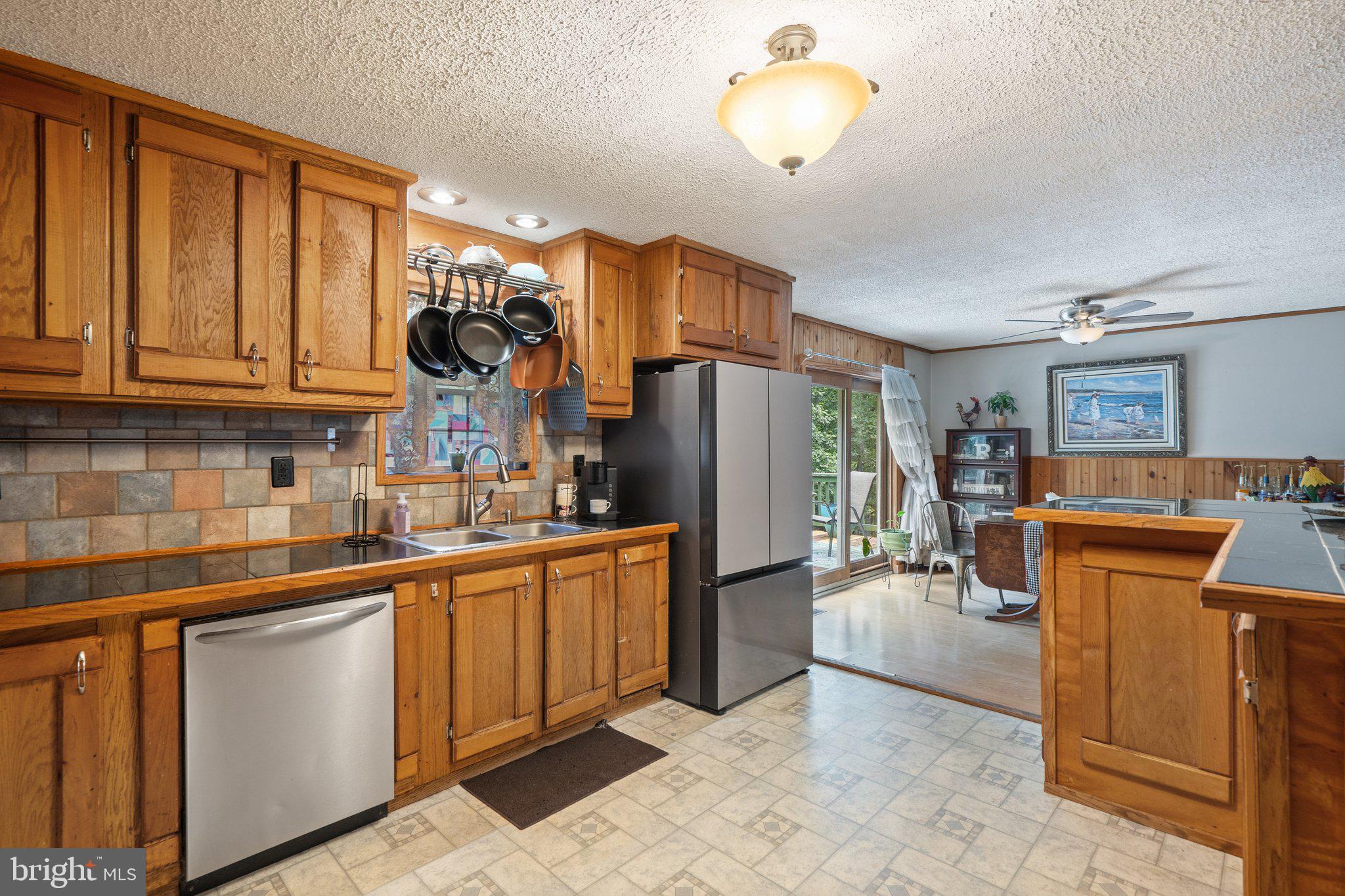 SHEN FARMS MT LAKE - Residential